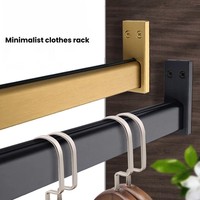 Barra Colgadora Minimalista Cuadrada de Aluminio para Armarios, Vestidores Personalizados, Armarios Principales y Closets