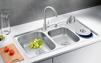 Évier double bac durable et facile à nettoyer avec égouttoir, évier multifonctionnel en acier inoxydable avec poubelle et repose-couteaux