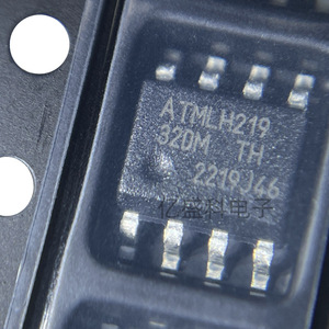 Atmel At24c32d Sshmt 32kbit Soic-8 puce mémoire EEPROM série - Product Image 1