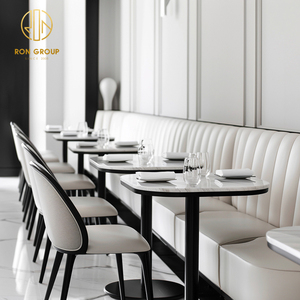 ชุดเฟอร์นิเจอร์ร้านกาแฟ โซฟาโค้งครึ่งวงกลมสีขาว พร้อมโต๊ะและเก้าอี้สำหรับร้านอาหารและคาเฟ่ - Product Image 4