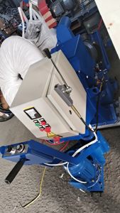 Machine <span class=keywords><strong>de</strong></span> sablage routier automotrice haute puissance pour l'étanchéité des ponts - Product Image 5