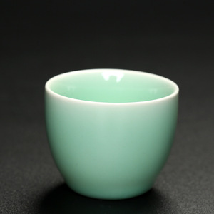 Petite tasse à vin en céramique 50 ml, finition mate, pour la cérémonie du thé Baijiu - Product Image 4