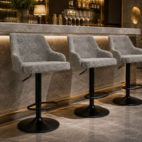 Tabouret de bar pivotant réglable en hauteur avec accoudoirs en tissu Teddy gris, durable, pour comptoir de bar domestique, vente en gros ODM pour projets en vrac