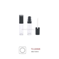 Tube de gloss à lèvres vide en plastique écologique de forme carrée avec logo personnalisé pour l'emballage cosmétique
