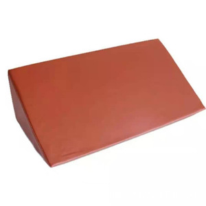 Coussin triangulaire anti-escarres pour personnes âgées 60x25x20 cm, amovible et lavable - Product Image 2