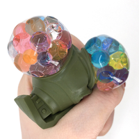 Vente chaude 3D Libération Soulagement Du Stress Jouet Ventes Directes En Caoutchouc Souple Sécurité Squeeze Grenade Boule De Raisin pour Enfants