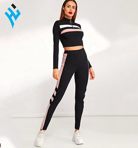 Survêtement en polaire réfléchissante de qualité supérieure à la mode ensemble de deux pièces pour femmes 2025 nouveau style survêtement à capuche pour femmes - Product Image 4