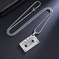 Collier ras du cou rétro en acier inoxydable plaqué or avec pendentif cassette, bijoux hip-hop pour hommes et femmes