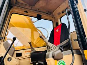 รถขุดไฮดรอลิกมือสอง Caterpillar CAT 330BL 30 ตัน สำหรับงานพัฒนาที่ดินและการขุดดินปริมาณมาก - Product Image 2