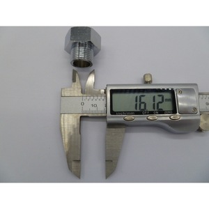 Adaptador de Latón con Rosca Hembra de 4/8 Pulgadas y Rosca Macho de 3/8 Pulgadas, Estándar Europeo Alemán; Accesorios de Grifo con Válvulas Angulares Importadas - Product Image 2