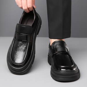 Mocasines de cuero negro para hombre, con punta redonda, sin cordones, suela gruesa de goma, para todas las estaciones, informales, de negocios. - Product Image 3
