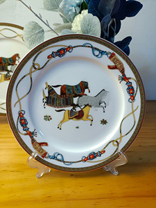 Ensemble de dîner 2 pièces à motif de cheval européen de haute qualité pour assiettes à dîner - Product Image 5