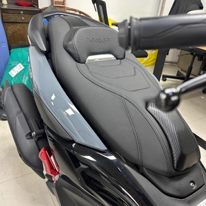 Asientos <span class=keywords><strong>de</strong></span> motocicleta molde autodesarrollado <span class=keywords><strong>de</strong></span> fibra <span class=keywords><strong>de</strong></span> carbono para <span class=keywords><strong>Moto</strong></span> <span class=keywords><strong>Yamaha</strong></span> Nmax 155 Seat 2020 <span class=keywords><strong>2021</strong></span> 2022 2023 - Product Image 5