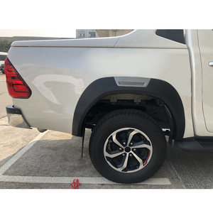 Vente de Deract d'usine, accessoires automobiles, roue, sourcil, garde-boue évasé, 4 pièces pour revo16-19 revo2021, garde-boue évasé de voiture - Product Image 4