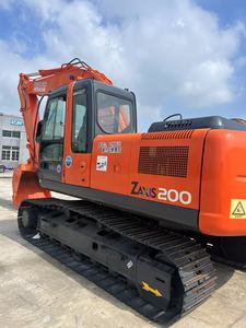 Excavadora de cadenas Hitachi ZX200 de 20 toneladas, 90% nueva, original japonesa, certificada por la EPA y CE, con motor y cucharón de 1m de capacidad, alta potencia de excavación. - Product Image 2