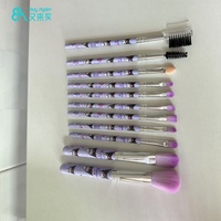Marchés chinois outils de maquillage en ligne filles coffret cadeau 12 pièces personnages d'anime de dessin animé Kuromi maquillage pinceaux ensemble avec boîte