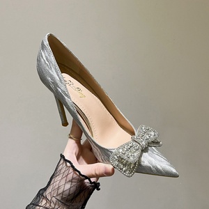 2025 New Silver Striped Pointed-toe <b>Glitter</b> Shiny Stiletto Heel Slip-On Korean-style Rhinestone Bow Non-tiring Women's <b>Pumps</b> - Product Image 4