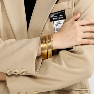 Hot Bán Đồ Trang Sức Thời Trang Mạ Vàng Thép Không Gỉ Đơn Giản 3Mm Vòng Tròn <span class=keywords><strong>Bangle</strong></span> Mịn Đồng Bằng Vòng Đeo Tay 7-Mảnh <span class=keywords><strong>Bangle</strong></span> <span class=keywords><strong>Set</strong></span> Cho Phụ Nữ - Product Image 4