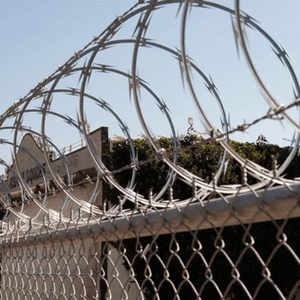 Bobines d'enveloppement <span class=keywords><strong>Fil</strong></span> de rasoir et barrière de sécurité en <span class=keywords><strong>fil</strong></span> de rasoir - Product Image 3