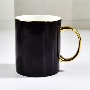 Taza de café Tazas de cerámica en blanco para Navidad Taza de café con mango dorado personalizada para beber - Product Image 6