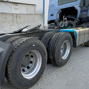 Gebruikt SINOTRUCK HOWO 6x4 diesel trekkertruck 351-450pk Euro 2 emissienorm 10 wielen 31-40T laadvermogen mijnbouwtransport - Product Image 4