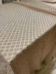 ผ้าปักลายลูกปัดดีไซน์เนอร์ พร้อมรายละเอียดดอกไม้คริสตัล วัสดุลูกไม้พรีเมียม สำหรับชุดแต่งงาน ชุดราตรี และงานสิ่งทอ - Product Image 2