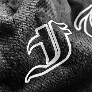 Pantalones cortos de malla de poliéster para baloncesto, pantalones cortos de gimnasio para hombre, pantalones cortos de poliéster de entrenamiento de malla de secado rápido personalizados de malla de 5 pulgadas - Product Image 4