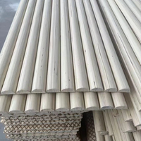 Panneau MDF rainuré recouvert de PVC, panneau en fibres imperméable avec rainures verticales pour applications décoratives intérieures de cuisine et de salle de bain