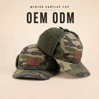 Chapeau d'hiver personnalisé avec logo en cuir, imprimé camouflage, chapeau chaud, chapeau en polaire d'agneau, casquette à 5 panneaux avec oreilles en fourrure de laine