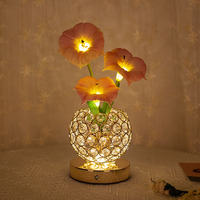 Lampe de table LED sans fil Crystal Flower L pour mariage, fête, événement et décoration de centre de table, chambre, salon, cadeau lumineux