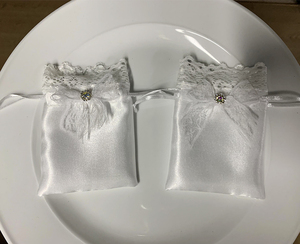 Nouveaux bijoux en soie personnalisés cadeau sac à cordon anniversaire blanc <span class=keywords><strong>dentelle</strong></span> Satin pochette à cordon lisse mariage petite pochette en Satin - Product Image 5