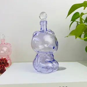 Customized color 200ml Cat Shaped whiskey liquor glass decanter bottle
