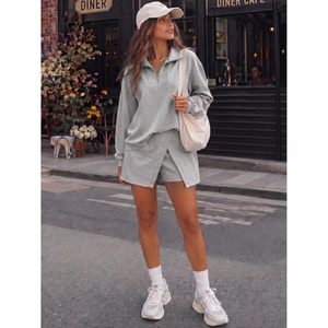Conjunto de Falda de 2 Piezas Personalizado para Mujer, Sudadera con Media Cremallera, Manga Larga, por Encima de la Rodilla, Estilo Casual Deportivo - Product Image 5
