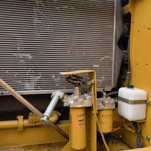 Excavatrice sur chenilles Caterpillar 330D presque neuve, reconditionnée, à vendre au Japon, 30 tonnes - Product Image 6