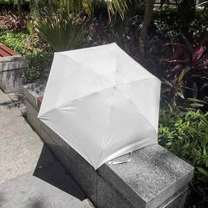 Parapluie capsule portable mini pour cadeaux de mariage, petites commandes et logo personnalisé acceptés, parapluie anti-pluie et anti-UV personnalisé avec étui - Product Image 2