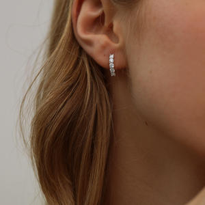 क्लासिक दैनिक सामान फिने18के सोने की प्लेटेड s925 सिल्वर vs1 ग्रा मोइसेसानाइट हूप वरिंग्स महिलाओं के लिए चांदी के गहने - Product Image 5