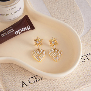 Heart-Shaped Drop Earrings With Pearl And Rhinestones Stainless Steel Studs For Everyday Wear - Product Image 4