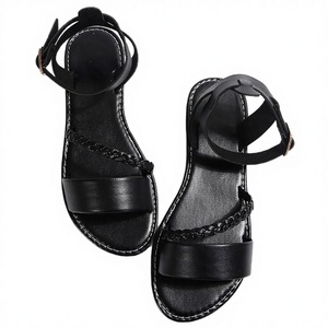 Nouvelles sandales plates d'été 2026 sexy, respirantes, légères, résistantes, à lanières, pour femme, style créateur, tendance et confortables - Product Image 3