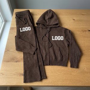 Conjuntos de Sudadera y Pantalones Deportivos Vintage para Mujer, Tallas Grandes, con Logotipo Personalizado, OEM, Tops Cortos, 100% Algodón Ecológico - Product Image 3