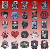 Broches de solapa de esqueleto de terror, estilo punk, con calavera gótica de tarot y esmalte.