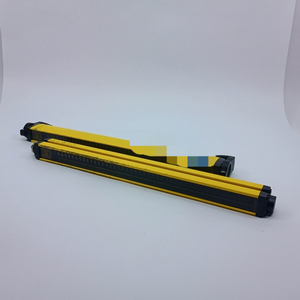 1027466 C40s-0403aa310 &amp;   1027467 C40e-0403an310 Transmisor Nuevo Original en Stock, PLC Dedicado para Automatización Industrial - Product Image 1