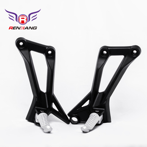 Repose-pieds de moto <span class=keywords><strong>Renhang</strong></span> Original Factory ADC12 en fonte moulée sous pression, noir mat + argent, pour système de carrosserie Italika 300/Vento Nitrox - Product Image 1
