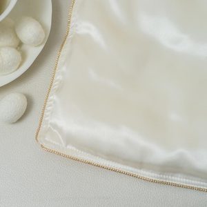 Bộ chăn ga gối đệm mùa hè cao cấp chất liệu lụa, có thể giặt được, kèm chăn bông, áo khoác phao nữ - Product Image 2