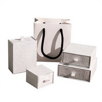 Boîte à bijoux de luxe haut de gamme personnalisable pour bagues, colliers, bracelets et boucles d'oreilles, avec couvercle et base, recyclable et personnalisable
