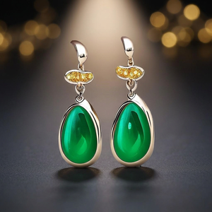 Pendientes Colgantes de Plata de Ley 925 Bañados en Oro de 18K Más Buscados para Mujer y Niña, con Incrustaciones de Paridoto y Gemas Hidroponicas, de Moda - Product Image 4