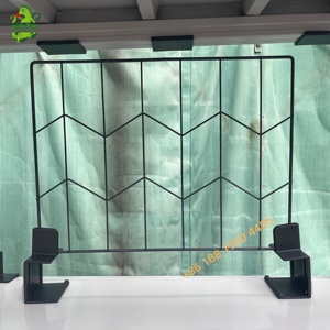 Pembatas Rak Kawat dengan Klip, Mudah Dipasang, Organizer Logam untuk Butik Pakaian, Toko, dan Rak Penyimpanan Industri - Product Image 2