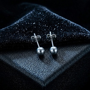G23 <b>Titanium</b> Alloy Ball <b>Stud</b> Earrings Piercing Jewelry Personalized Exquisite Niche Thread Flat Base Ear Cartilage - Product Image 1
