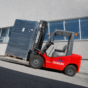 Nouveau chariot élévateur diesel <span class=keywords><strong>DOUGONG</strong></span> 4 tonnes, moteur Kubota, certifié EPA, mât à deux/trois étages, hauteur de levage de 3m à 6m pour la manutention d'équipements - Product Image 2