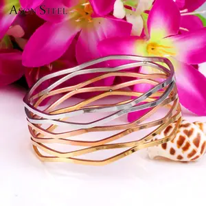 gelang 3 warna Suppliers-Gelang Tipis Wanita, Perhiasan Mode Stainless Steel 3 Warna Gradien Gelang Bangle Merek Favorit Bintang untuk Wanita