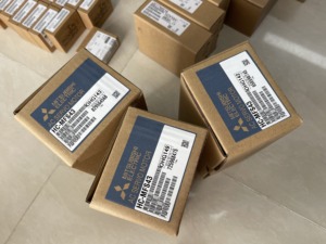 มอเตอร์เซอร์โว AC มิตซูบิชิ HC-MFS43 - Product Image 1